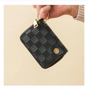 NWT - BOUTIQUE BLACK ZIP AROUND WALLET WITH KEY RING